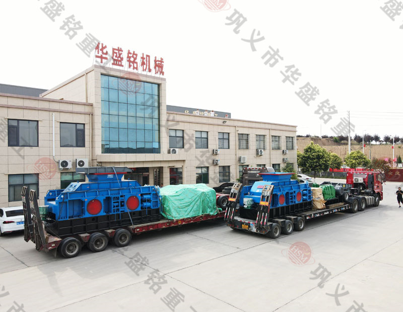 砂廠老板想要高產(chǎn) 還想簡(jiǎn)單易維護(hù) 就用對(duì)輥制砂機(jī)